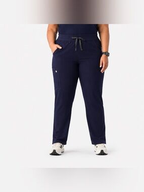 FIGS Women’s Kade Cargo Scrub Pants - Size XXL Petite